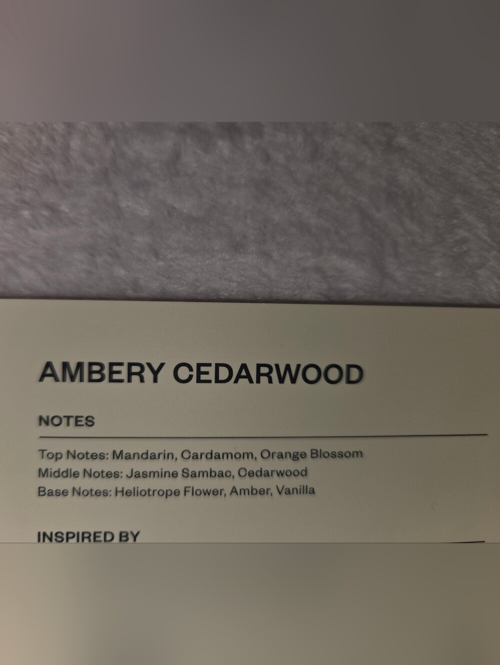 Dossier Ambery Cedarwood - Picture 4 of 4